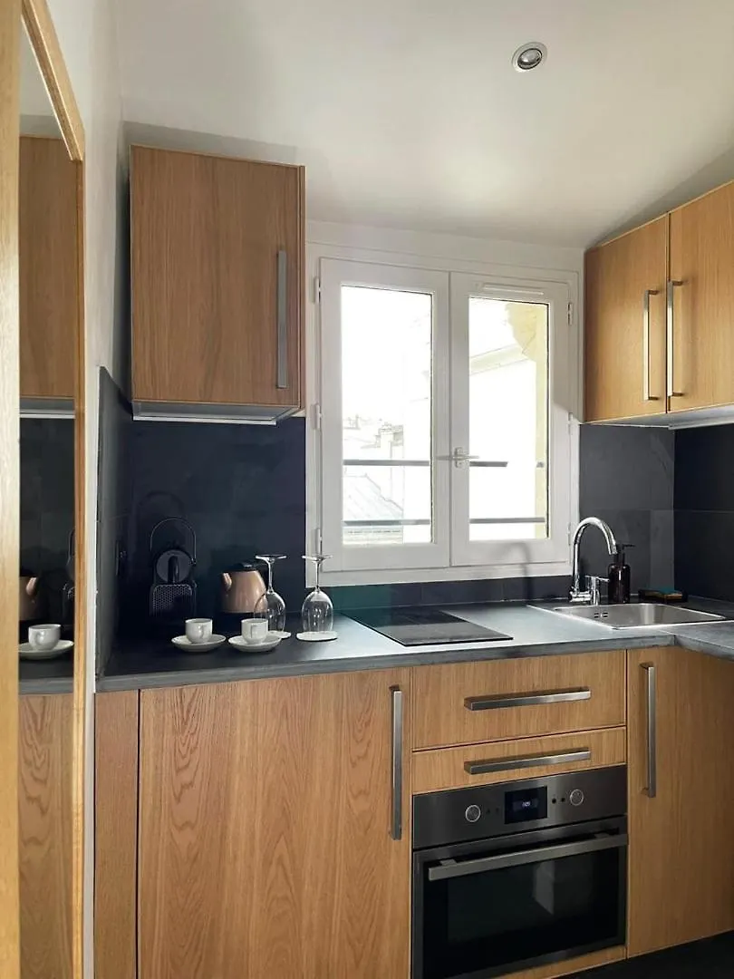Charming Studio باريس 0*,  فرنسا